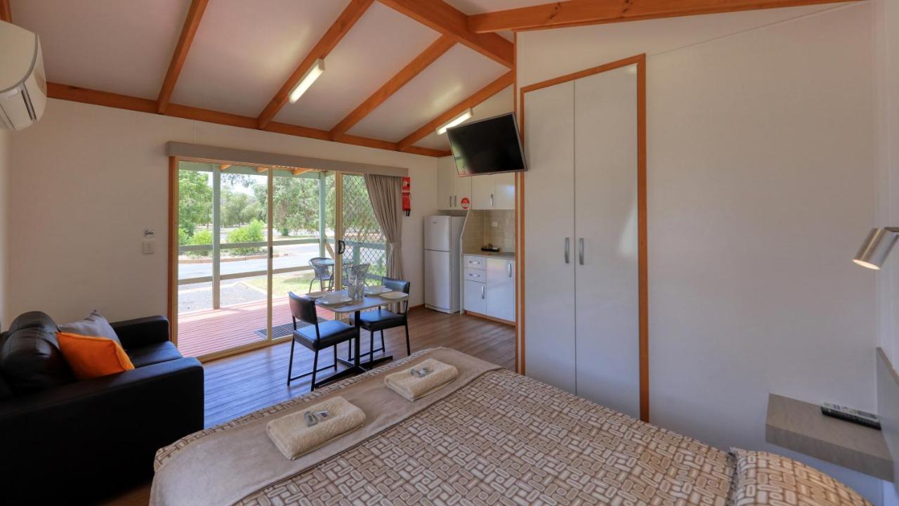 Cobar Caravan Park 외부 사진